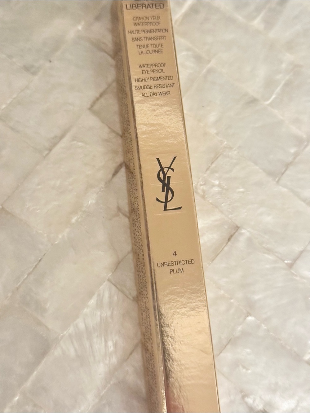 NWT Yves Saint Laurent YSL Lines Liberated eye pencil eyeliner color 04 plum